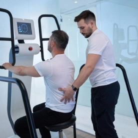 man-is-exercising-on-neuromuscular-rehabilitation.webp